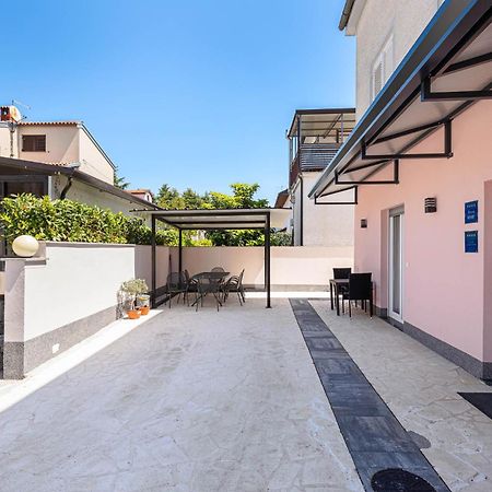 Rooms And Studio Flora Porec Ngoại thất bức ảnh