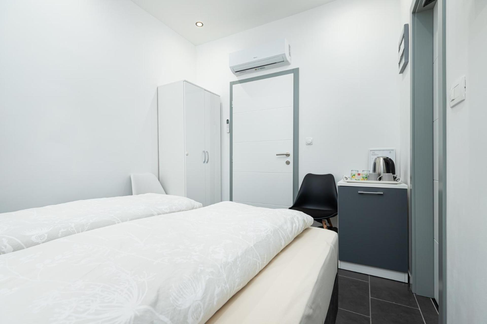 Rooms And Studio Flora Porec Ngoại thất bức ảnh