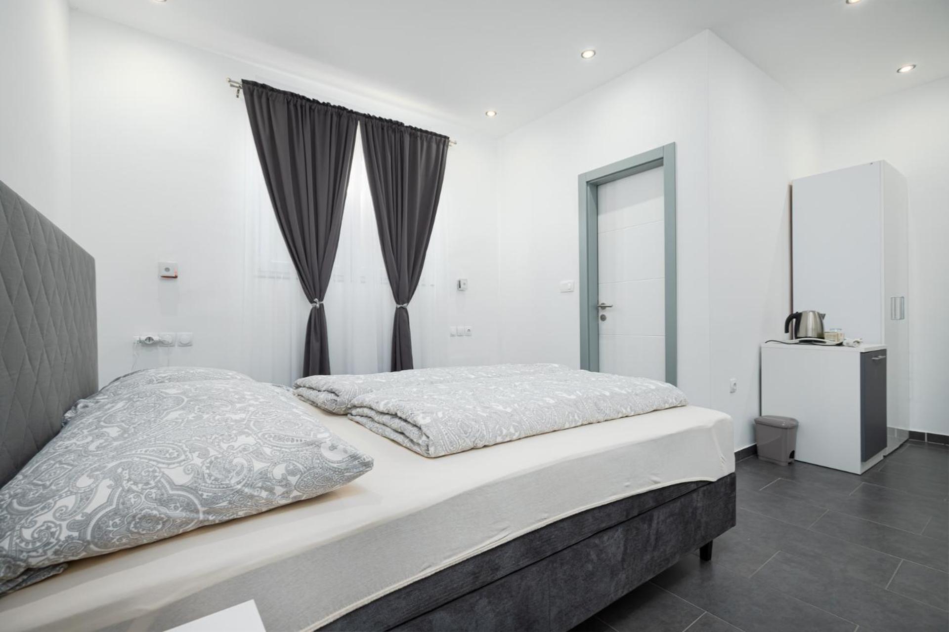 Rooms And Studio Flora Porec Ngoại thất bức ảnh