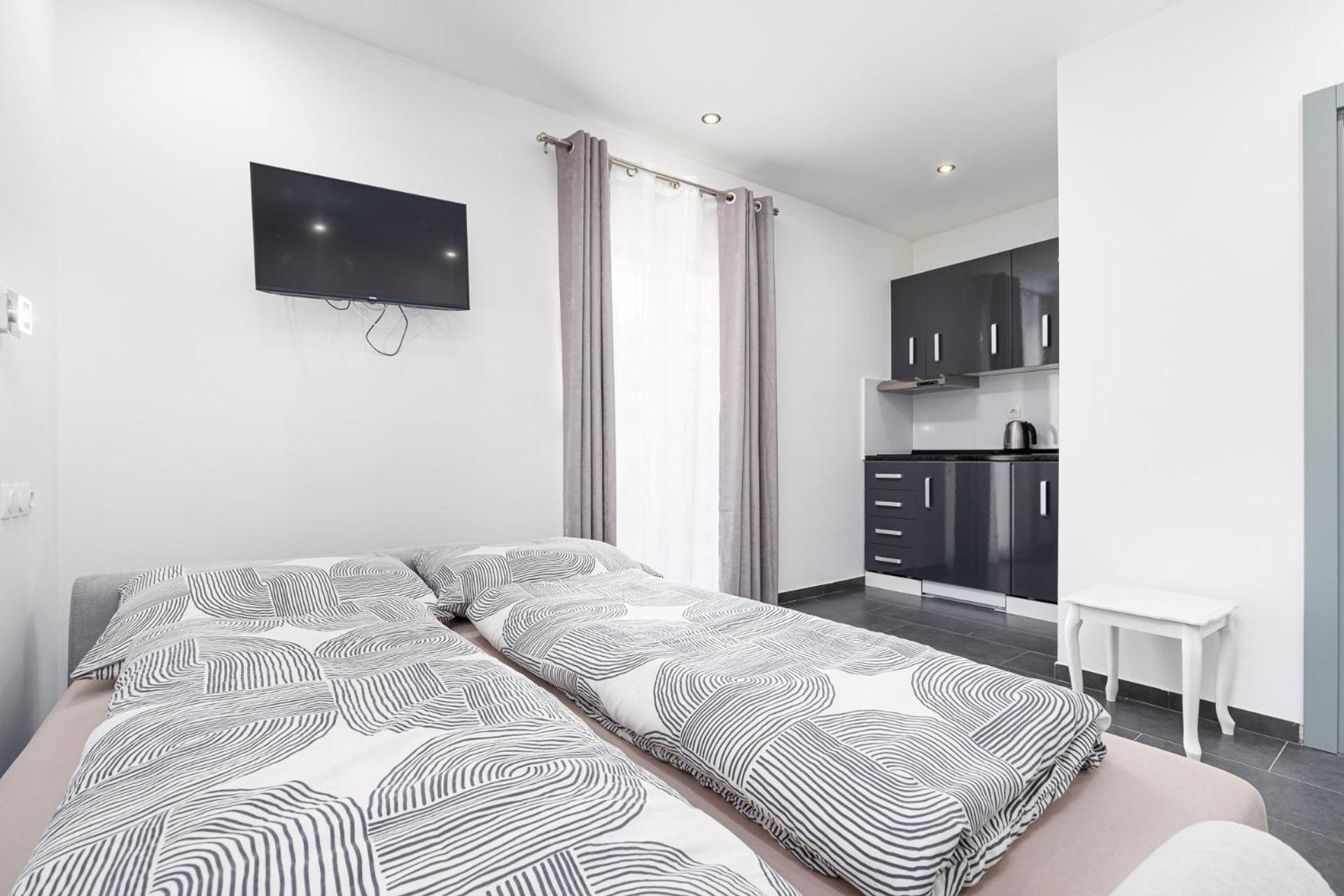 Rooms And Studio Flora Porec Ngoại thất bức ảnh